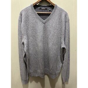 Saks Fifth Avenue 100% Cashmere V Neck Knit Sweater Wolfe Gray Size XL EUC